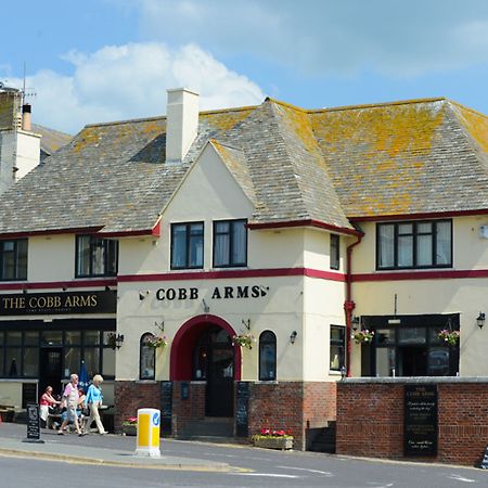 Cobb Arms Hotel ไลม์รีจิส ภายนอก รูปภาพ