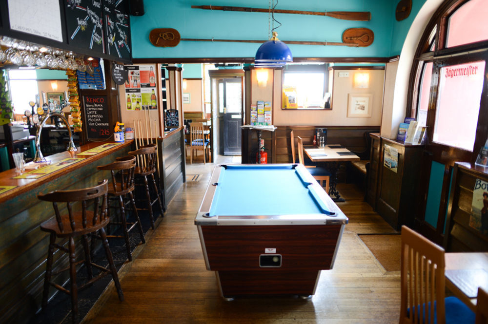Cobb Arms Hotel ไลม์รีจิส ภายนอก รูปภาพ